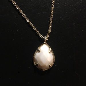KENDRA SCOTT NECKLACE